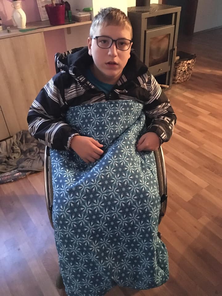 Nánožník na invalidní kočárek/vozík modrý