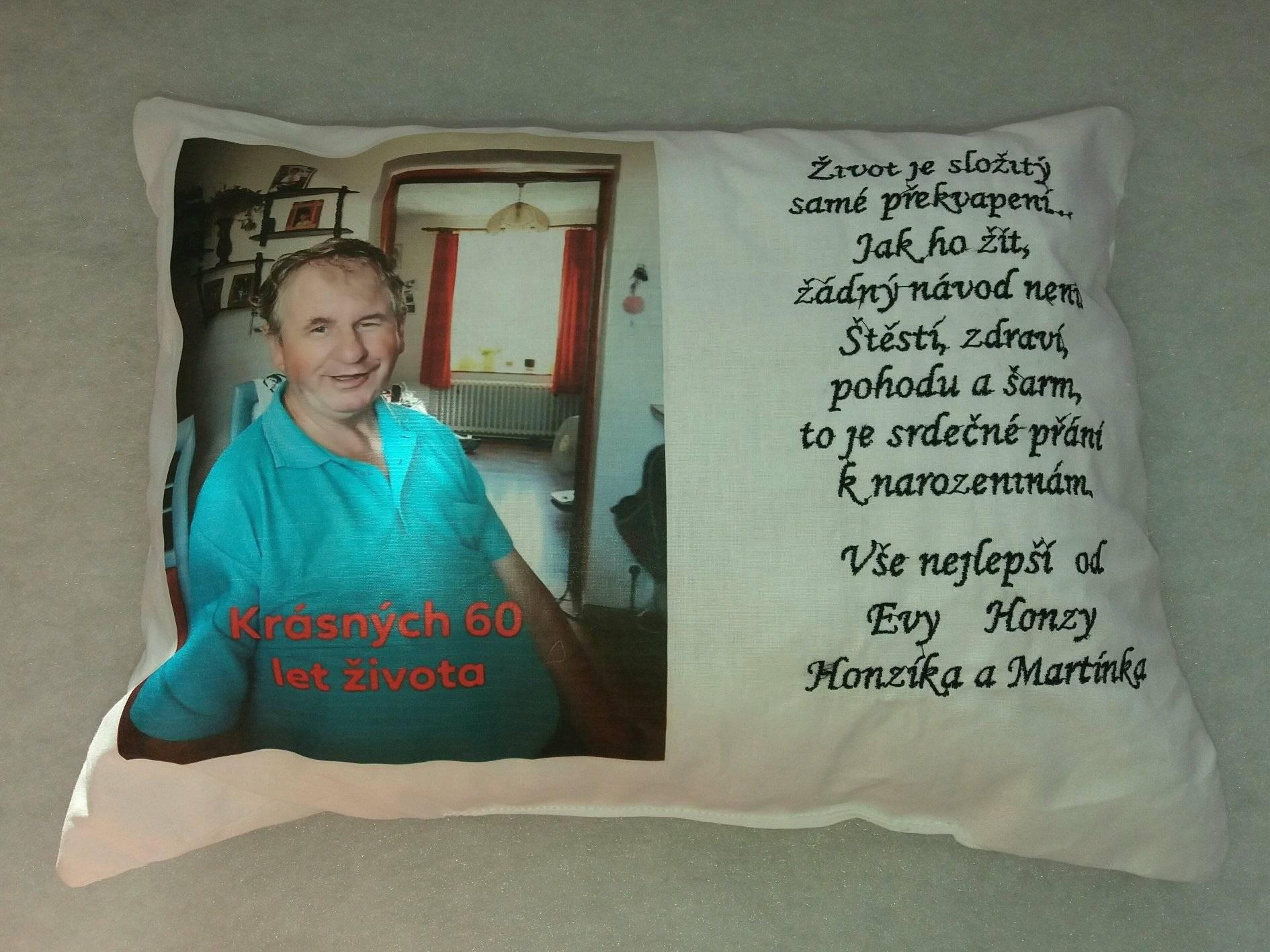 Polštářek s fotkou a přáním