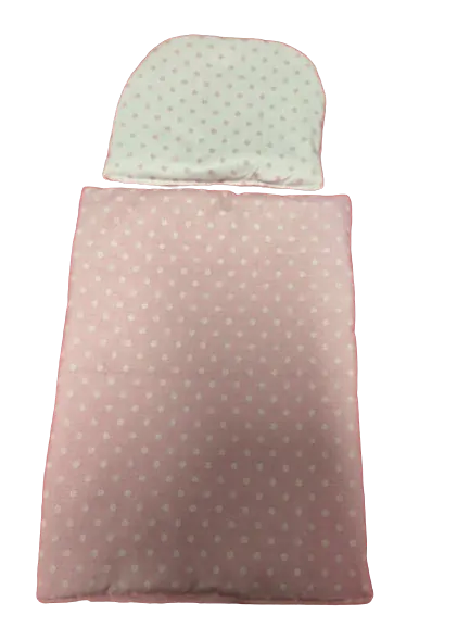 Peřinky do postýlky pro panenky puntiky
