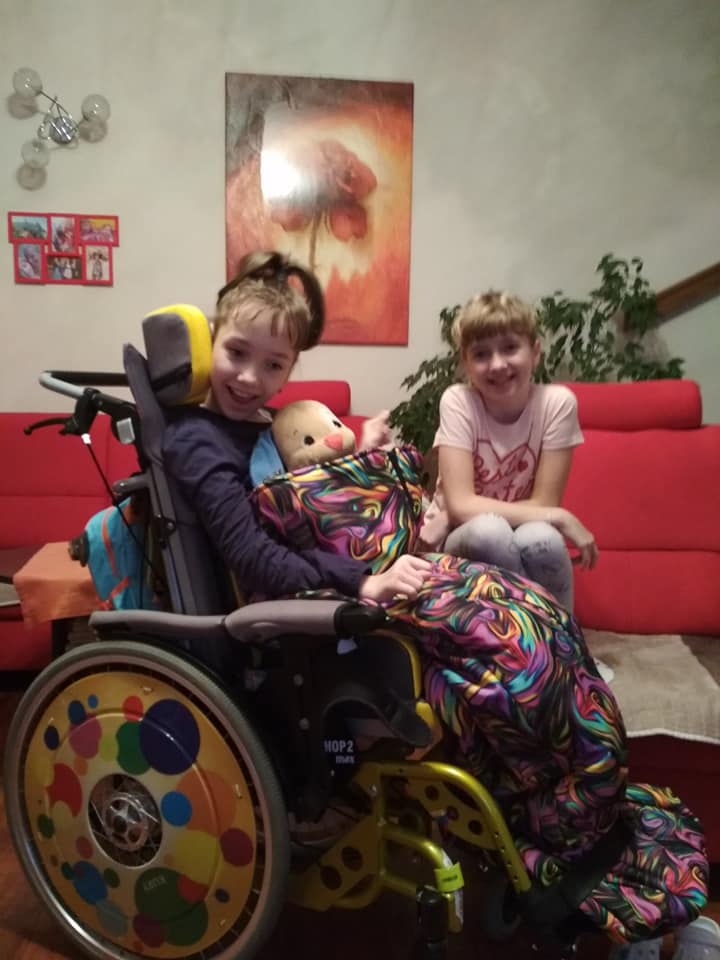 Fusak na invalidní vozík  šedý