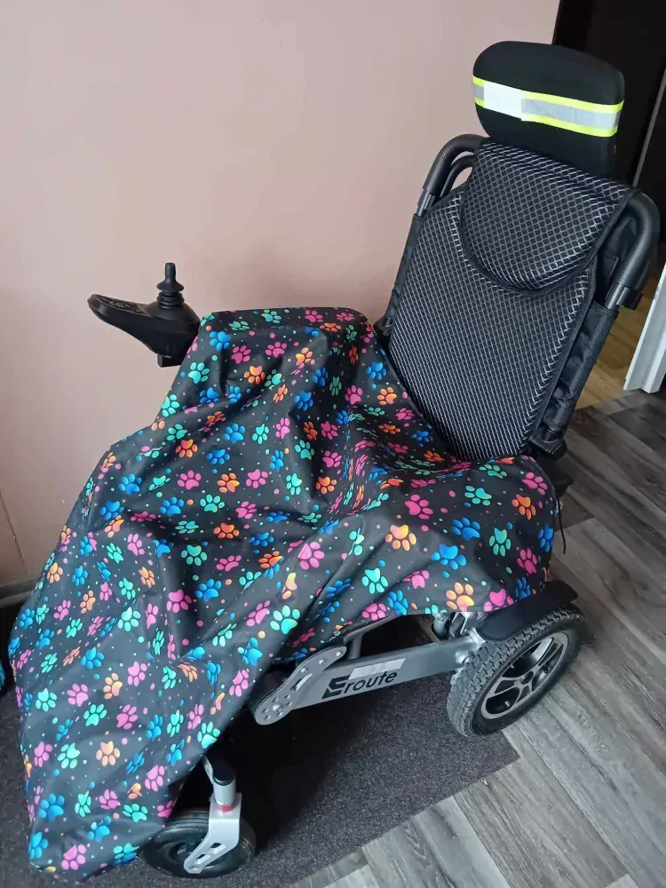 Jarní /podzimní Nánožník na invalidní kočárek/vozík tlapky