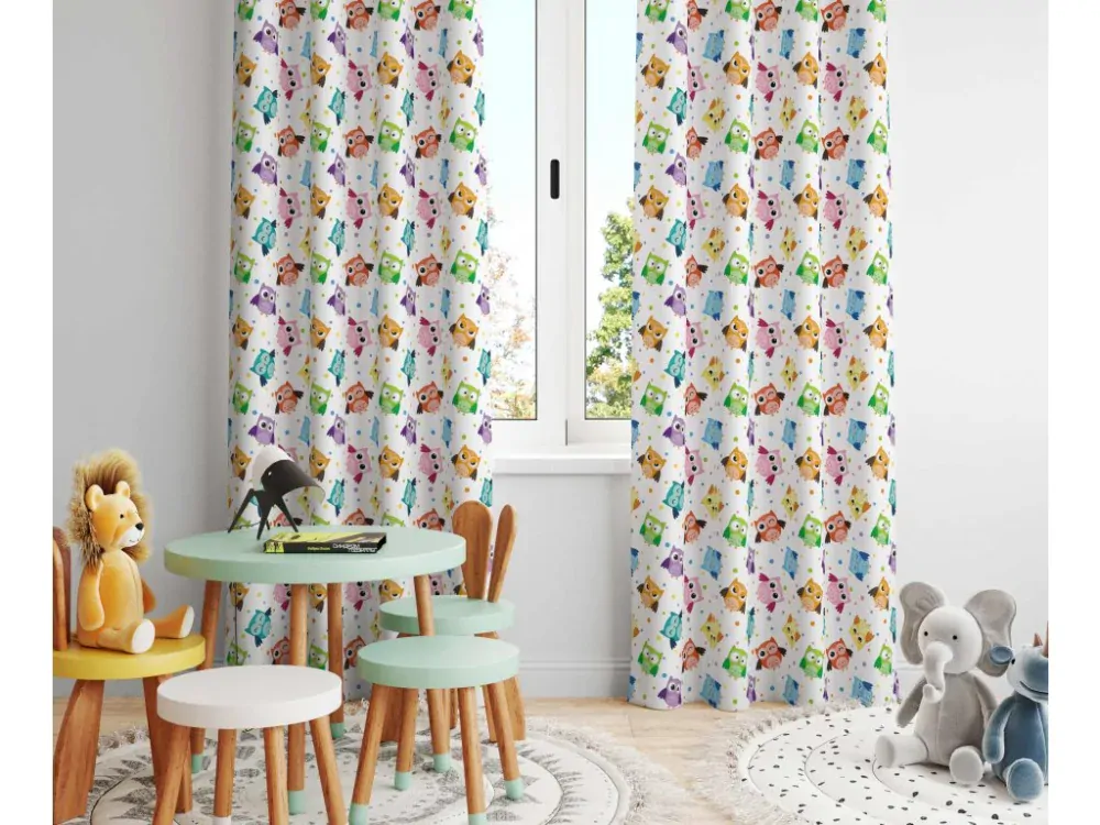 Zatemňovací závěs Sovy