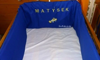 Mantinel do postýlky se jménem -modrý