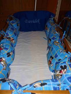 Polštářkový mantinel Mickey