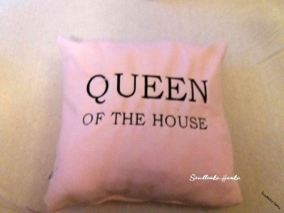 Dekorační polštářek QUEEN růžový